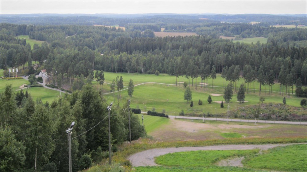 Huipulta hyvät maisemat. Kartta 13.