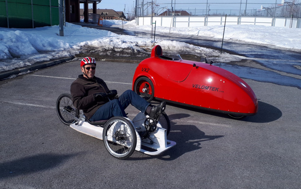 P2022-VELOMOBILE-VELOMTEK-VT1-2048x1286.jpg