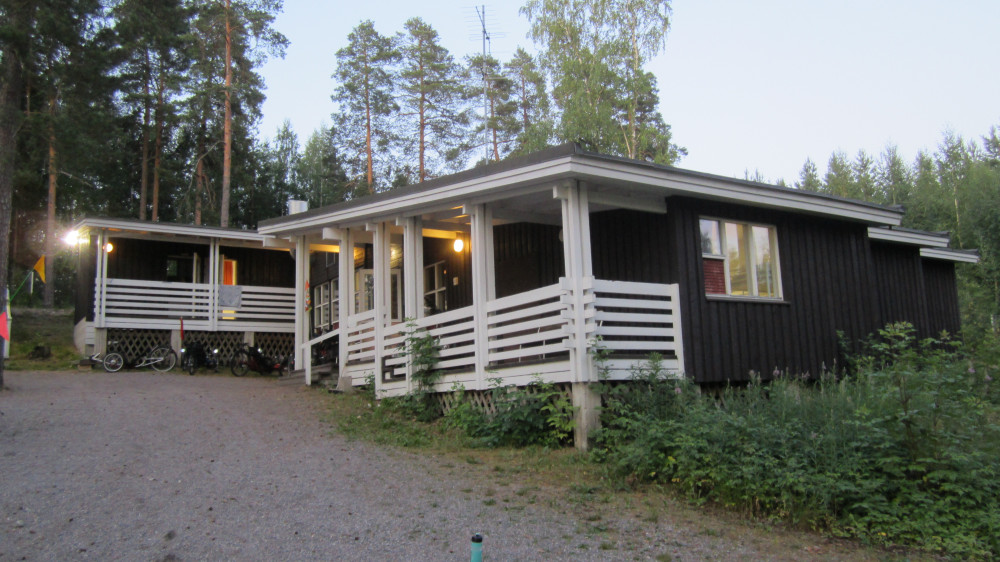MajoitusKesärinne.JPG (2.14 MiB) Katsottu 17353 kertaa Kesärinne leirikeskus majoitus.
