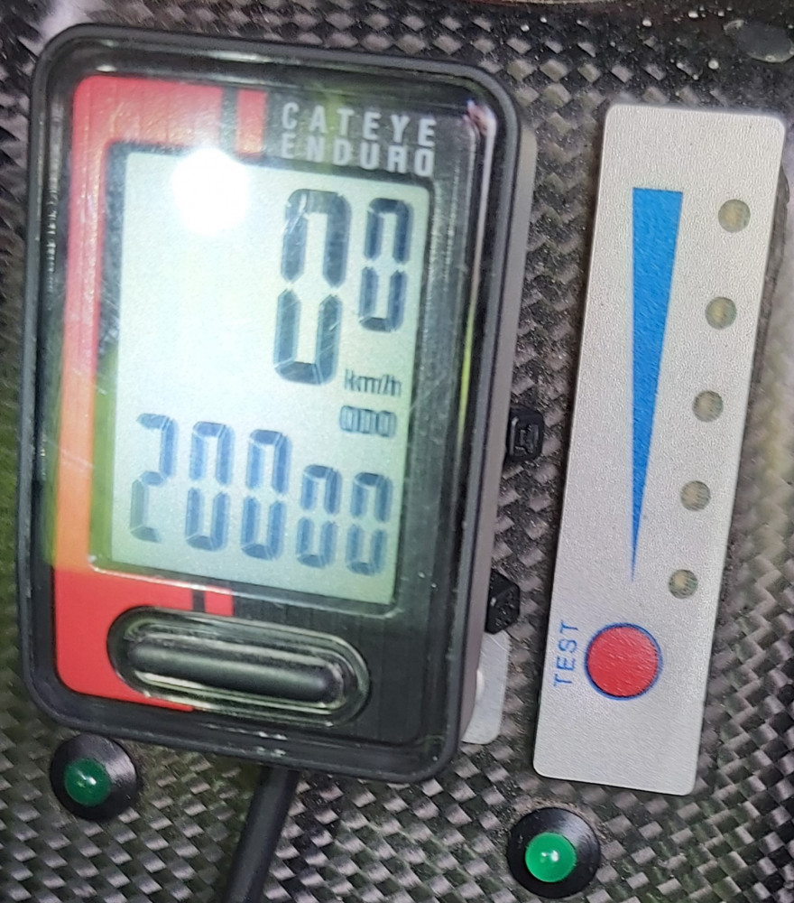 20000km.jpg (532.6 KiB) Katsottu 17106 kertaa 20 tkm mittarissa.
