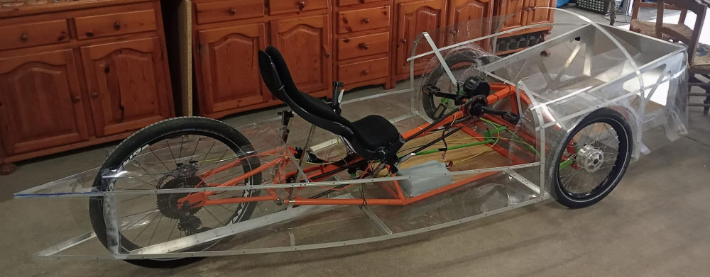 cargo_velomobile_Casteele3.jpg