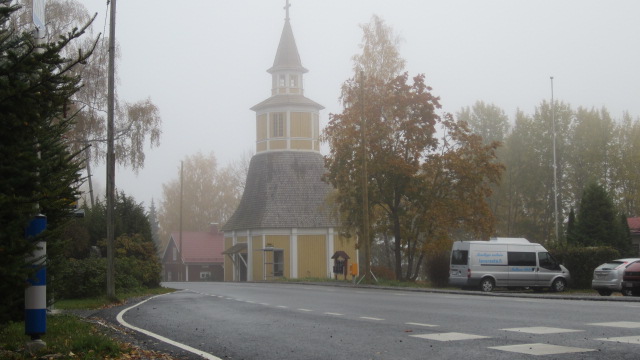 Vesilahden kirkon kohdalta kuva.