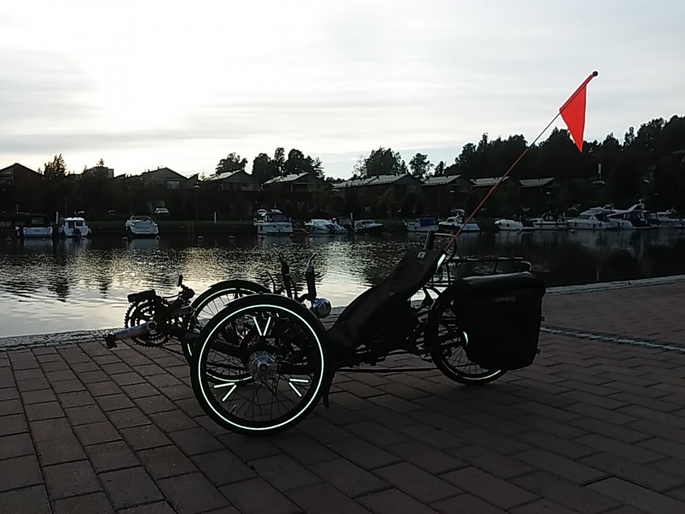 20170912_181033.jpg (195.04 KiB) Katsottu 26512 kertaa Kaupunkimaisemaa