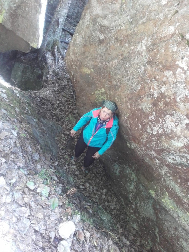 5232018175030.jpg (393.46 KiB) Katsottu 6644 kertaa Miten täältä pääsee pois?