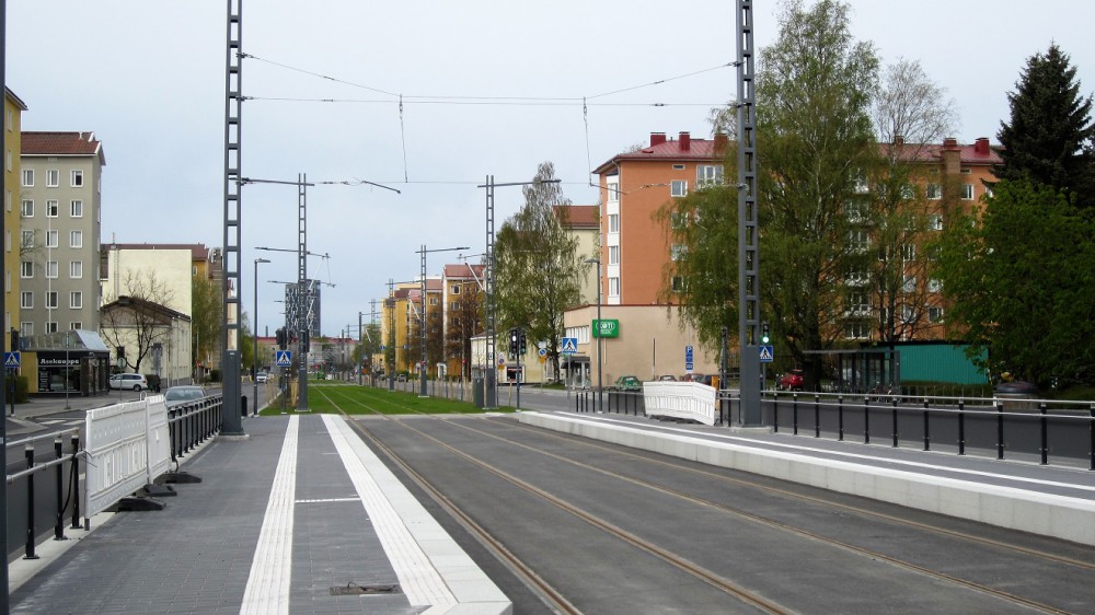 Raitiotien valmius tarkastus Teiskontiellä Tampereella.