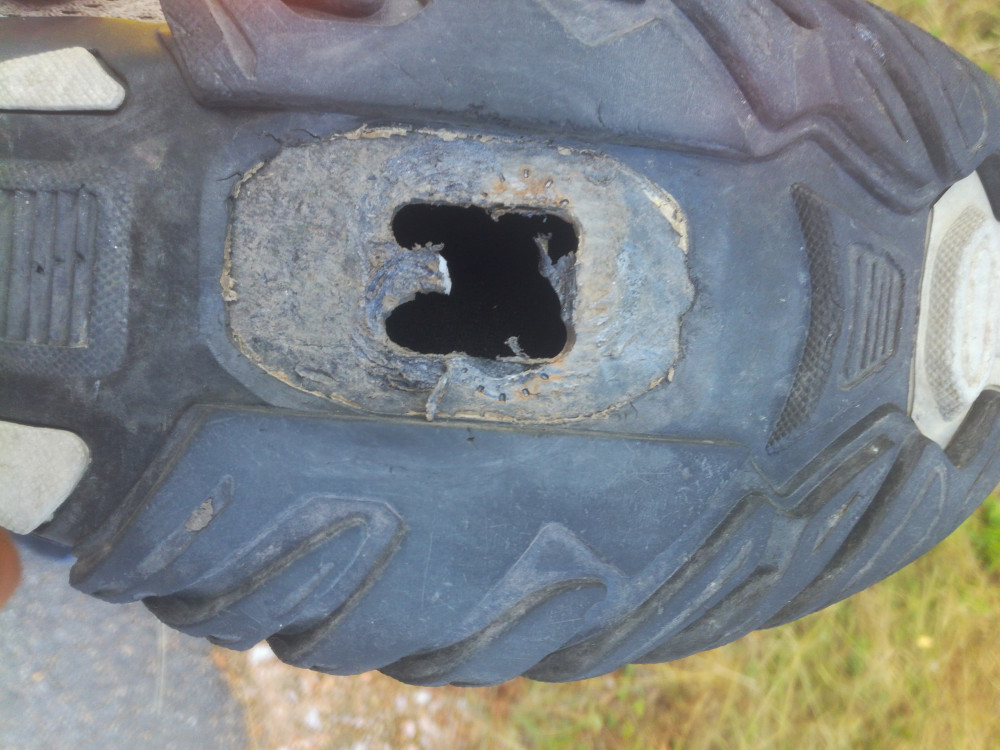 1626702997056-1344880512.jpg (1.76 MiB) Katsottu 17737 kertaa Hajonnut kenkä