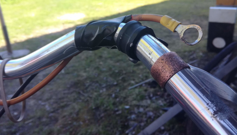 Nappikytkinkö.jpg (176.68 KiB) Katsottu 4022 kertaa Nappikytkinkö.jpg